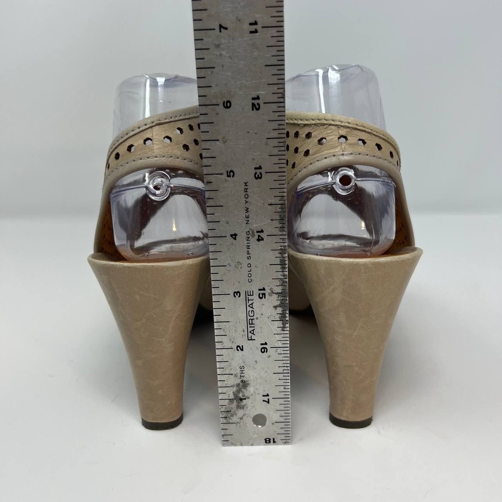 Tsubo Women's Cassius Cut Out Heels Size 6.5 Nude Color - Picture 7 of 16